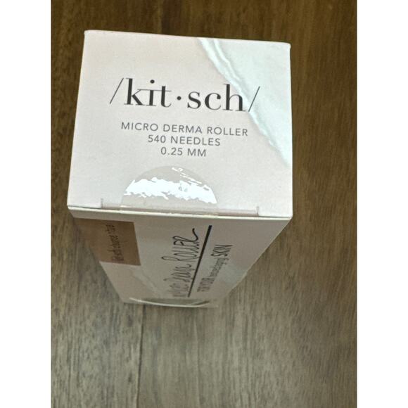 Kitsch Micro Derma Roller - Picture 6 of 8